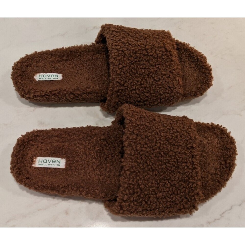 Wmn's HAVEN Well Within Brown Sherpa Slides Sandals SZ 8